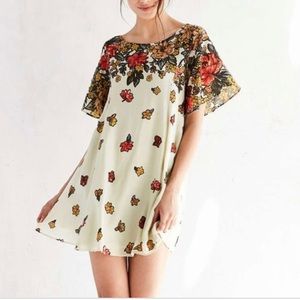 Urban Outfitters cream colour  Kimchi Blue flutter sleeve floral mini dress